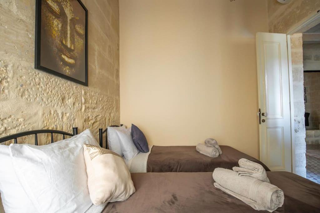 Chic, Stylish & Spacious Flat In Central 瓦莱塔 外观 照片