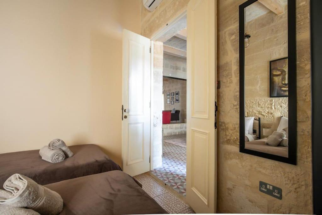 Chic, Stylish & Spacious Flat In Central 瓦莱塔 外观 照片