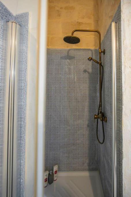 Chic, Stylish & Spacious Flat In Central 瓦莱塔 外观 照片